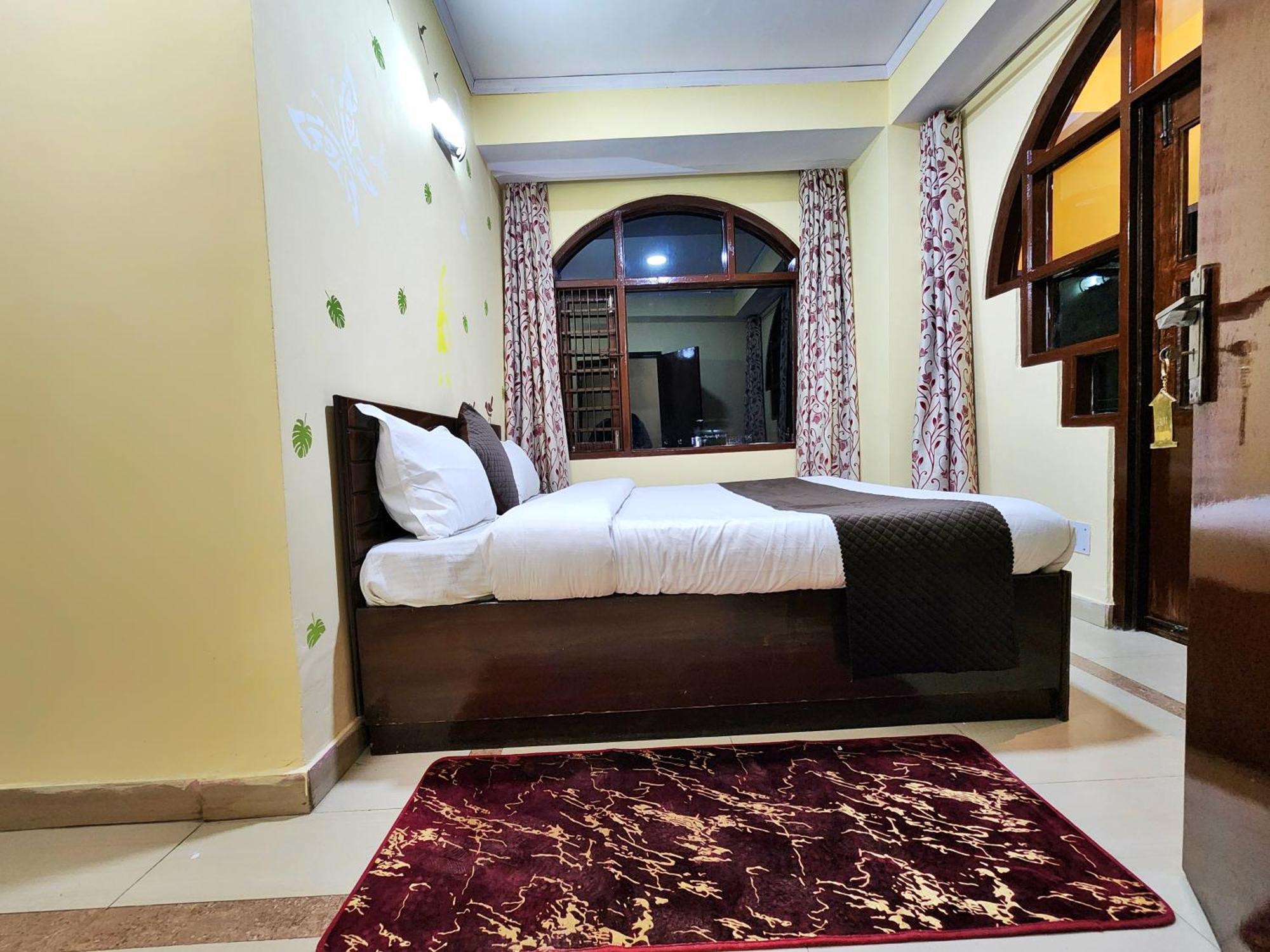 Hotel Taj Palace By Kalra Hospitality Near Mall Road 西姆拉 外观 照片